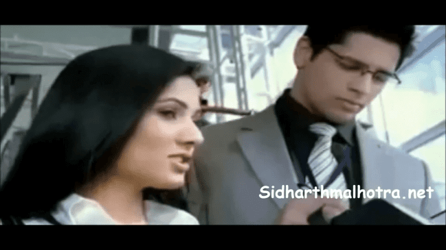 Bollywood Actors Appeared In Ads