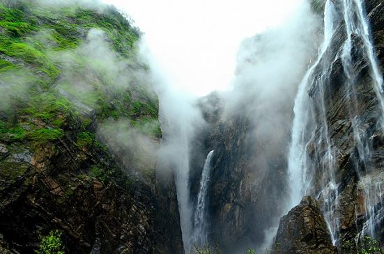 most scenic waterfalls india