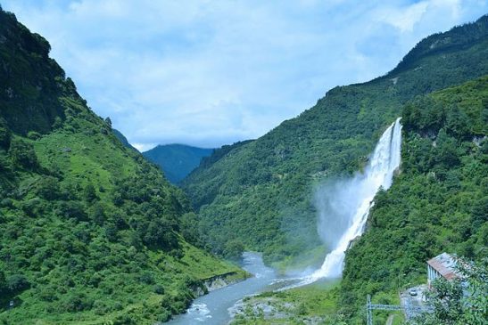 most scenic waterfalls india