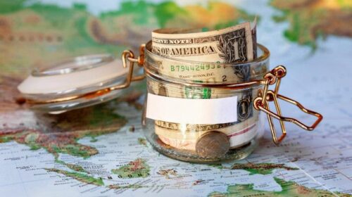 5 Easy Ways to Make Money While Traveling | Best Travelling Jobs | TrendPickle
